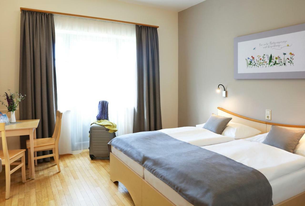 Jufa Hotel Poellau - Bio Landerlebnis מראה חיצוני תמונה